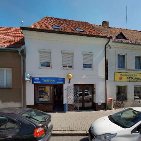 Apartman Sobeslav Exterior photo